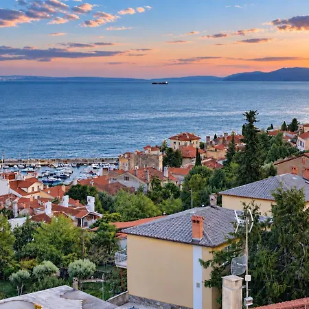 Panoramic Sea View With Jacuzzi * Abbazia